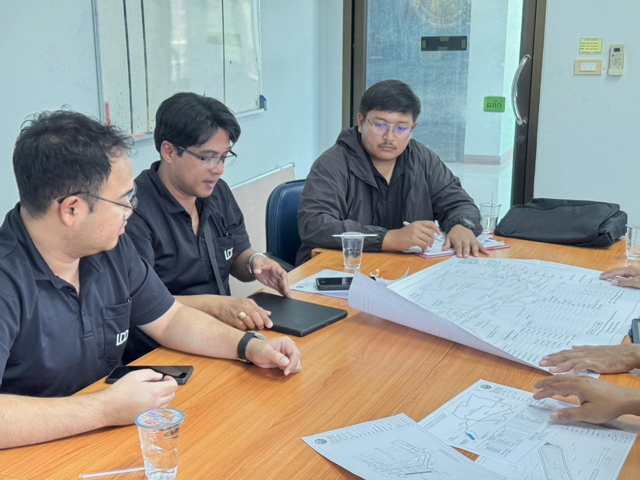 ภาพประกอบที่ 1