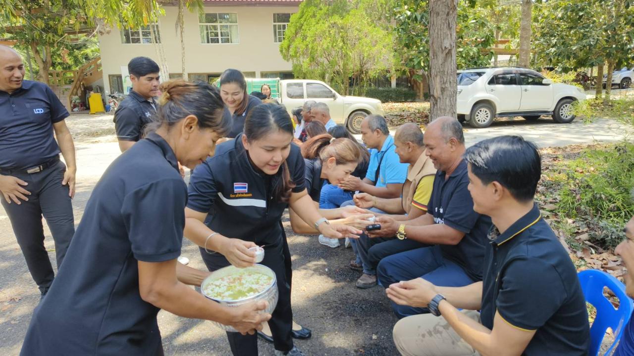 ภาพประกอบที่ 6