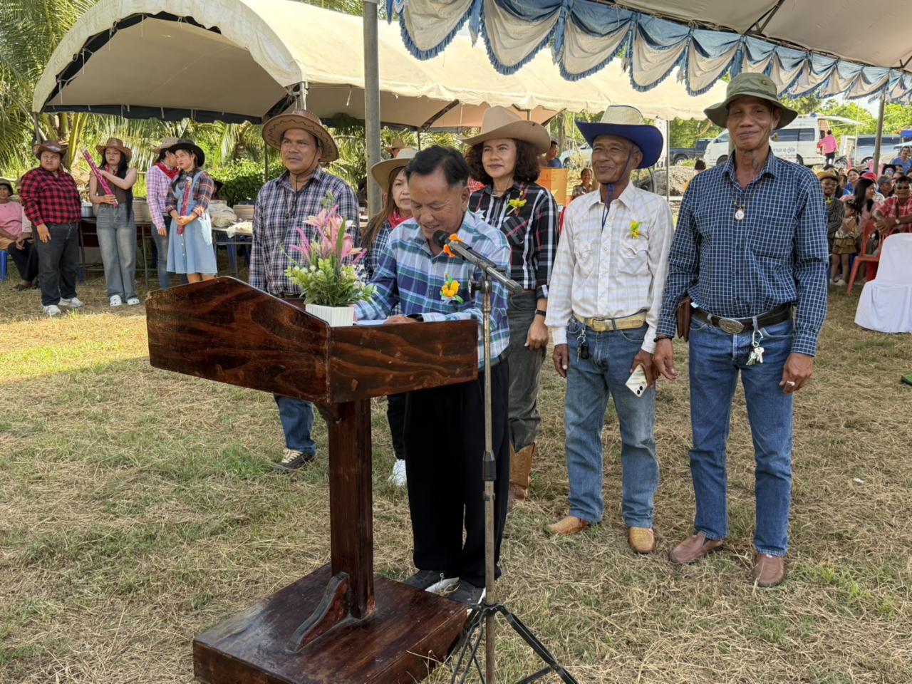ภาพประกอบที่ 6