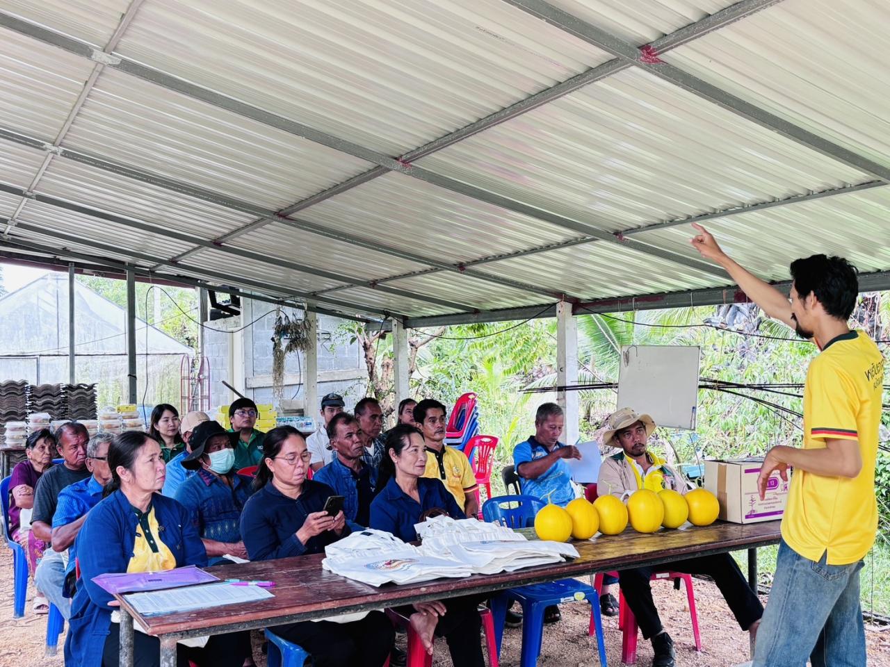 ภาพประกอบที่ 1