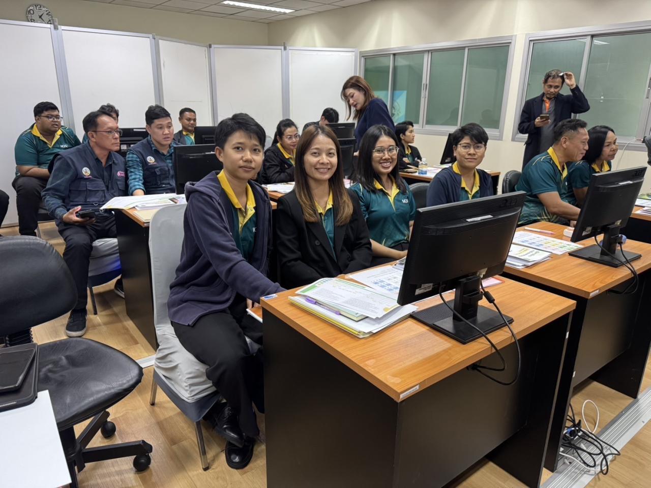 ภาพประกอบที่ 1