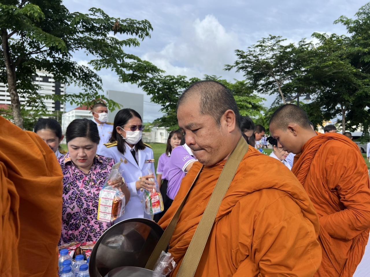 ภาพประกอบที่ 12