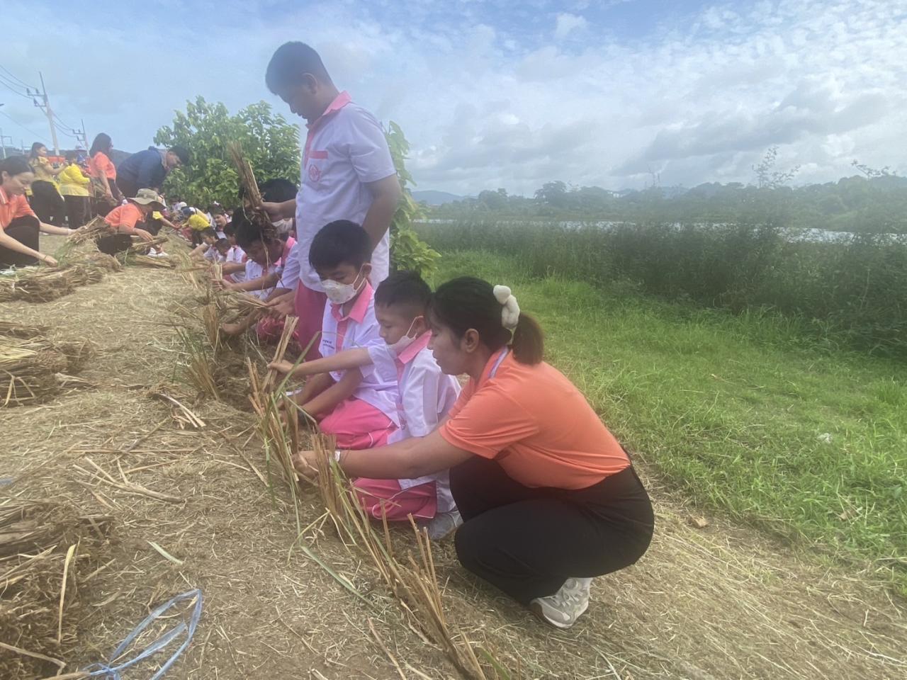 ภาพประกอบที่ 10