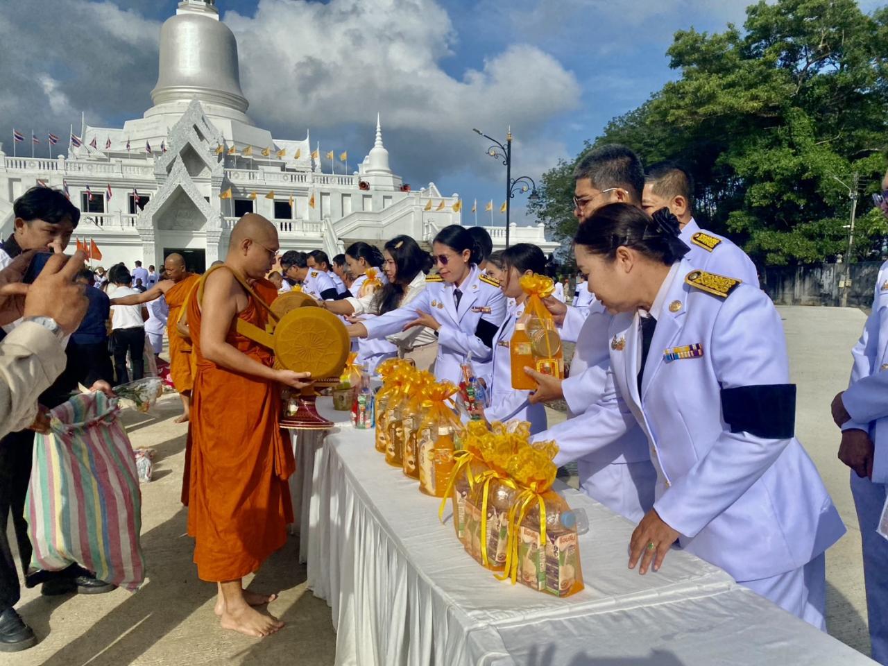 ภาพประกอบที่ 9