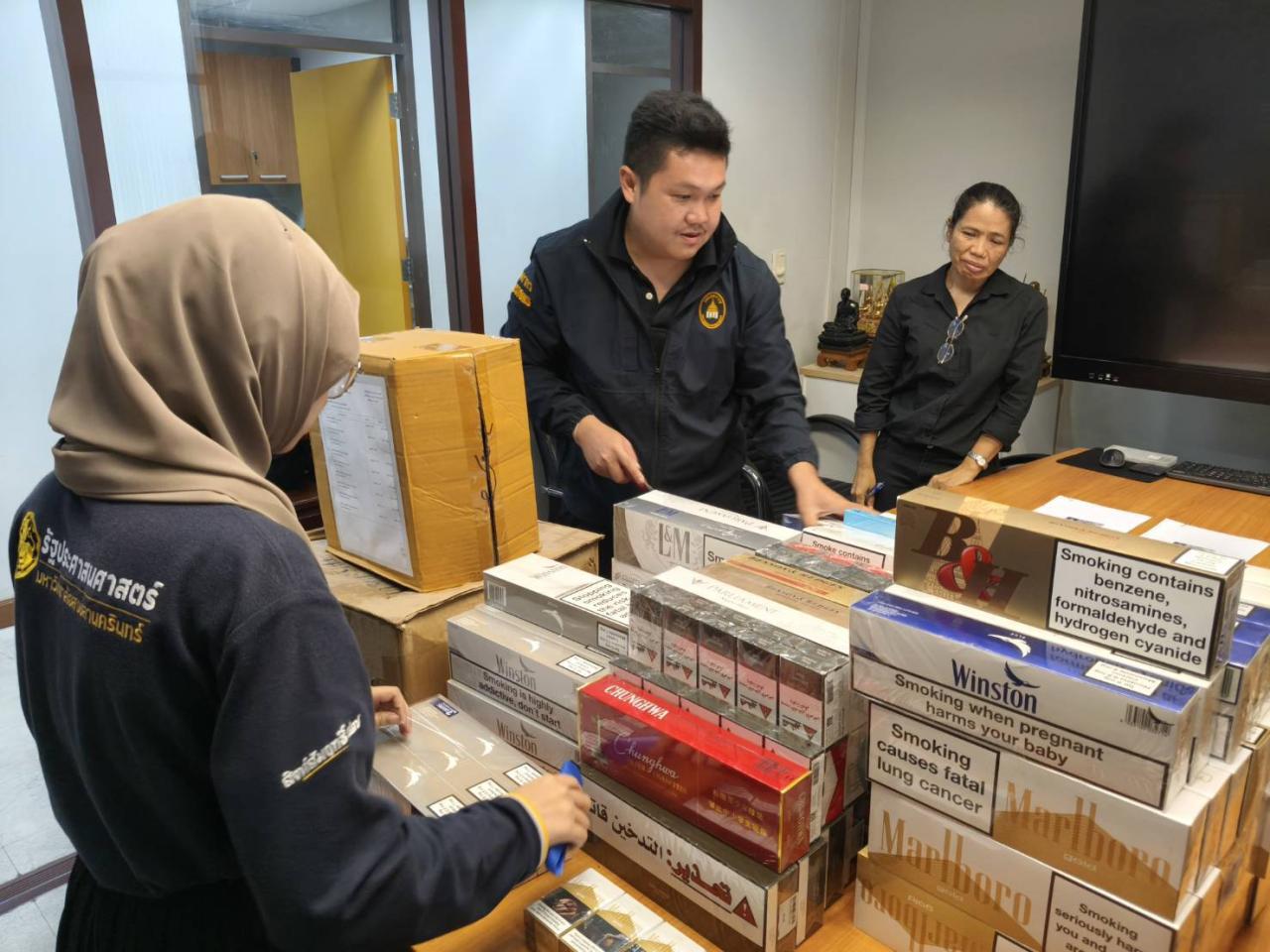 ภาพประกอบที่ 1