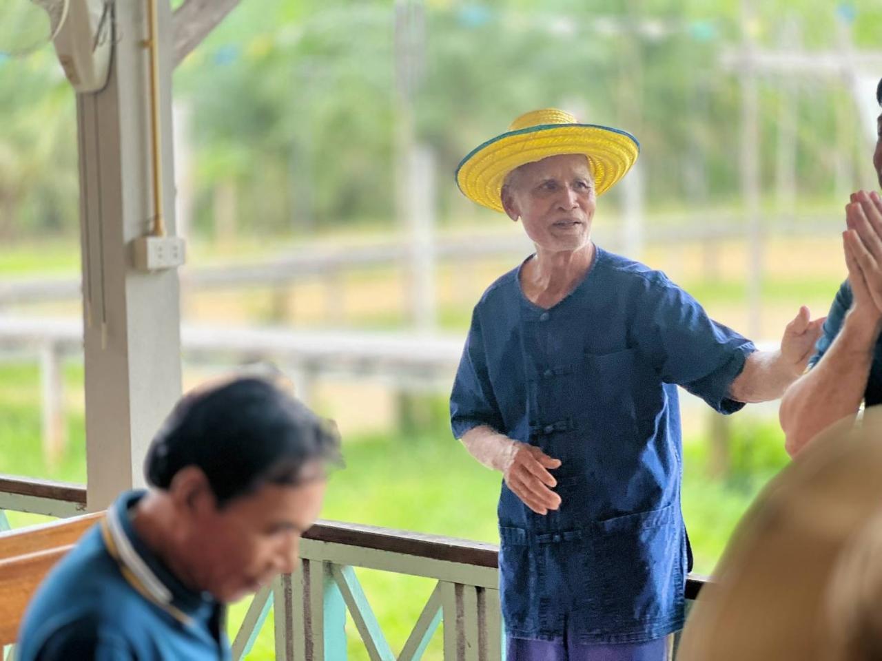 ภาพประกอบที่ 6