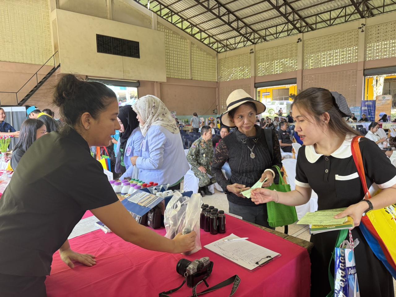 ภาพประกอบที่ 8