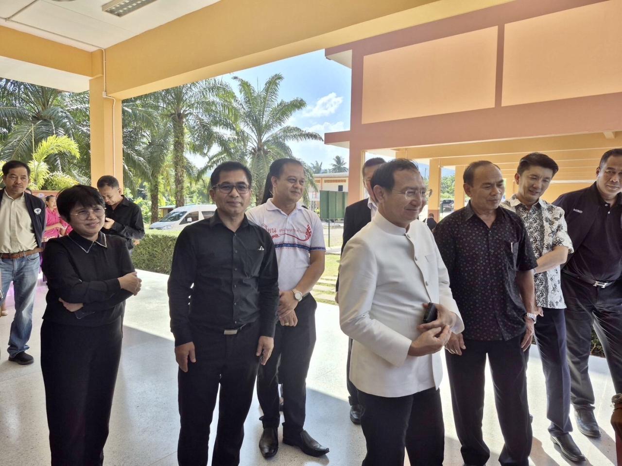 ภาพประกอบที่ 2