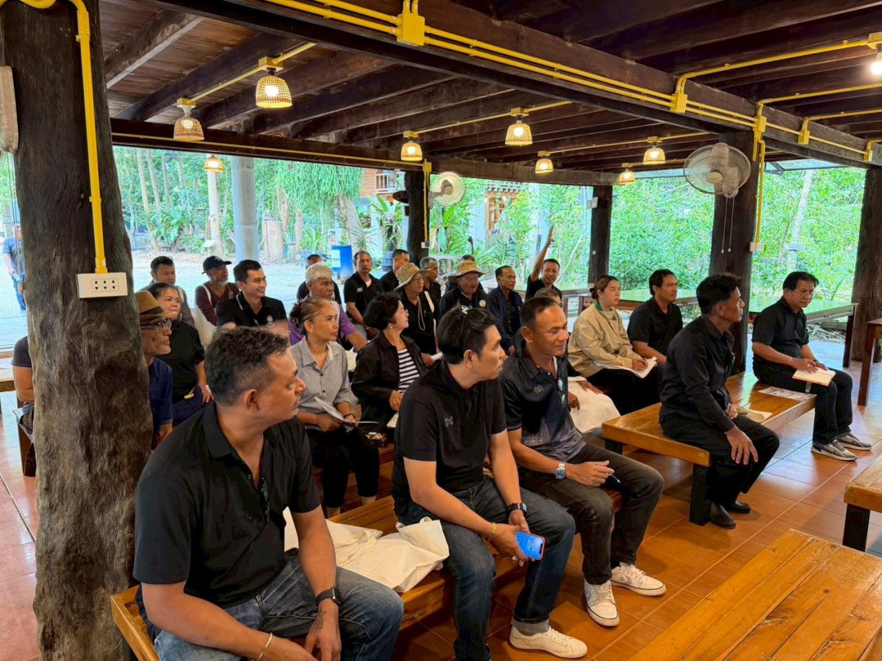 ภาพประกอบที่ 4