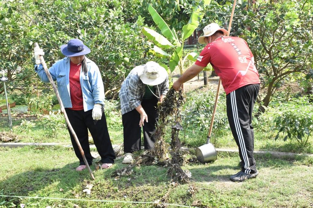 ภาพประกอบที่ 28