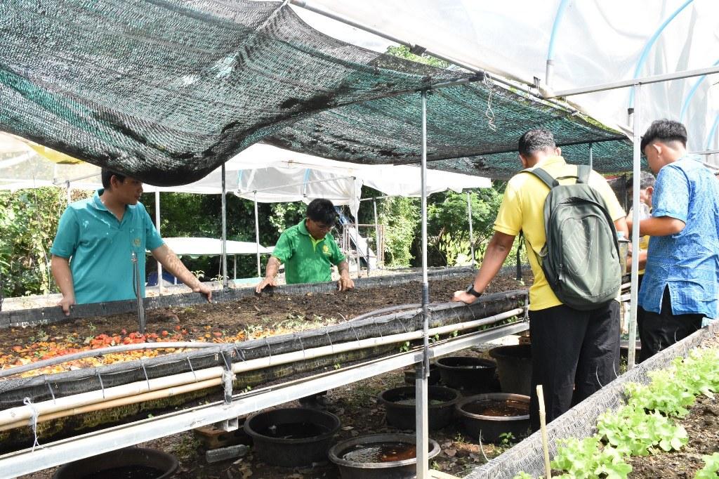 ภาพประกอบที่ 42