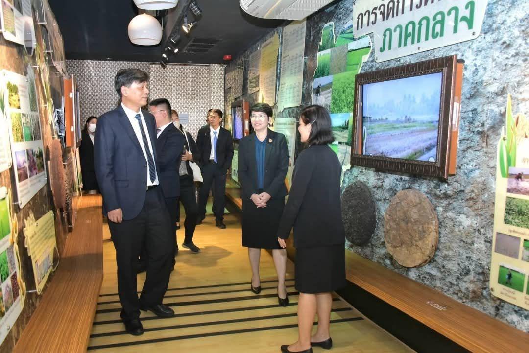 ภาพประกอบที่ 8