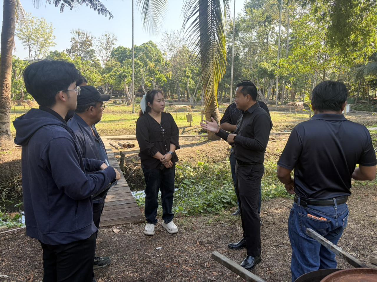 ภาพประกอบที่ 1