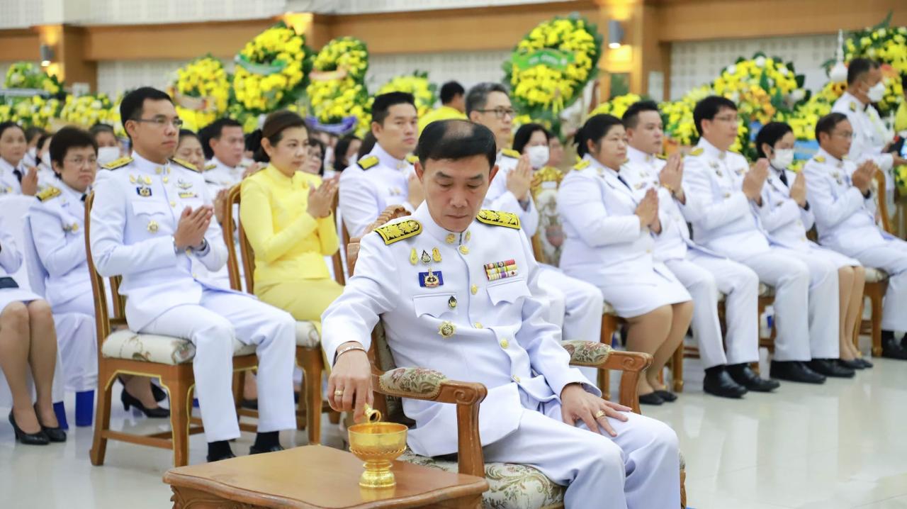 ภาพประกอบที่ 10