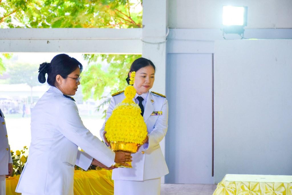 ภาพประกอบที่ 10