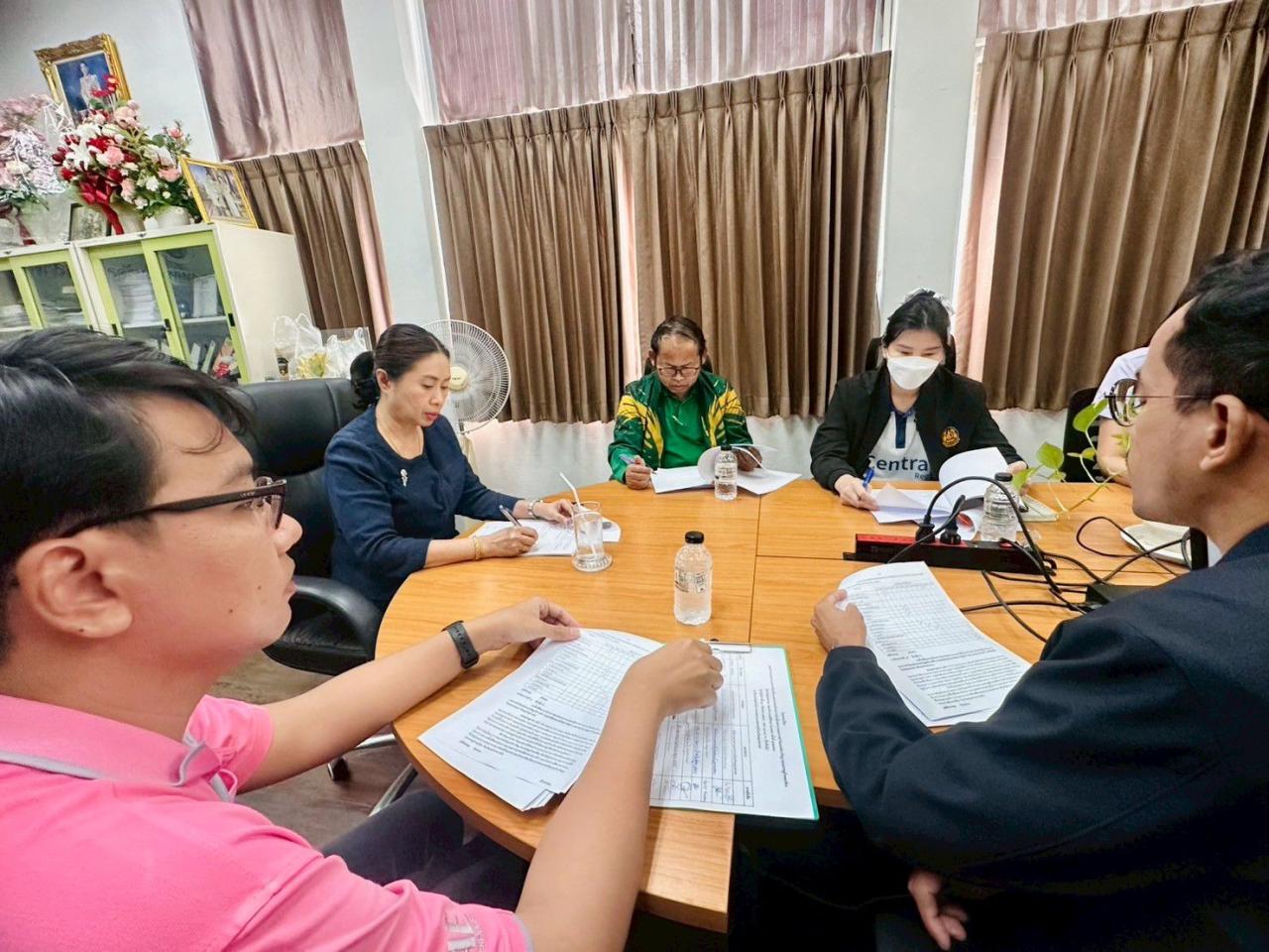 ภาพประกอบที่ 1