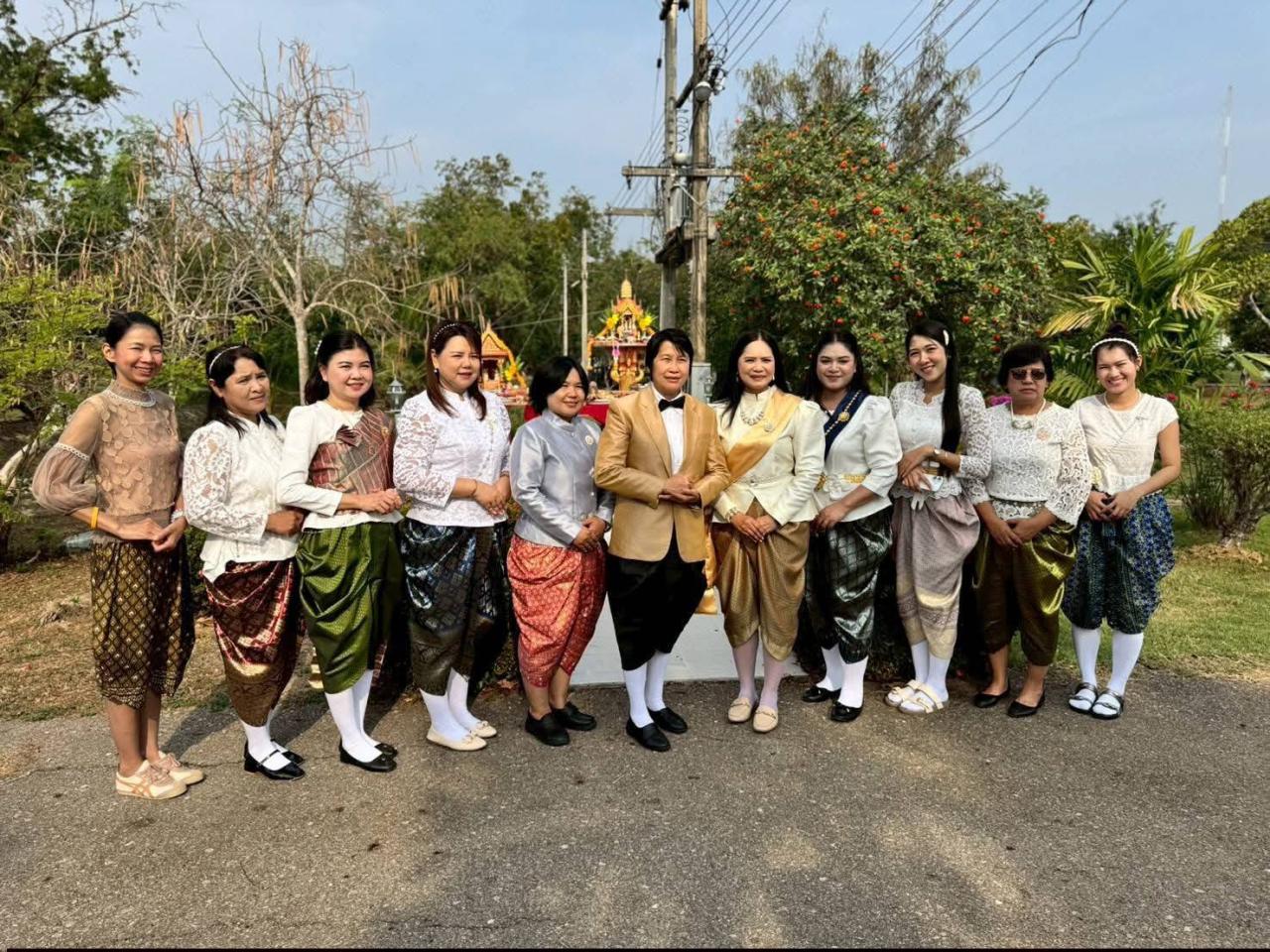 ภาพประกอบที่ 0