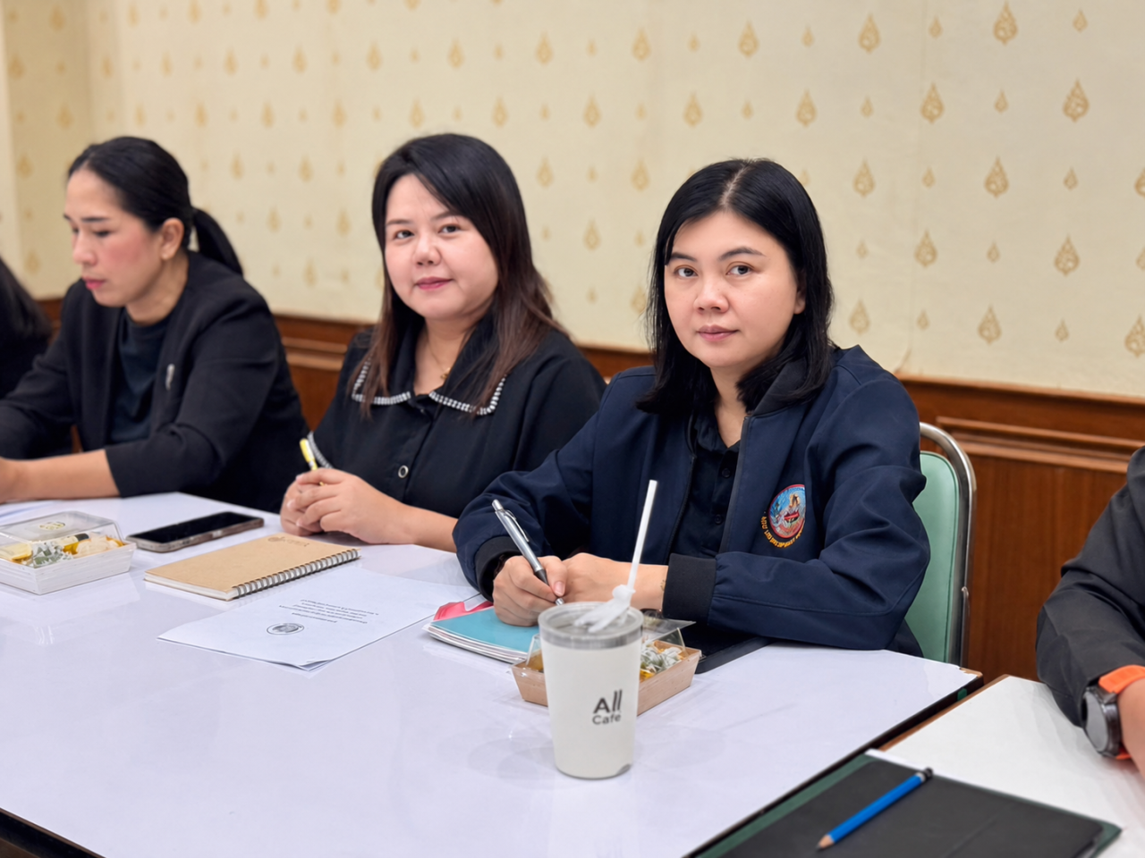 ภาพประกอบที่ 2