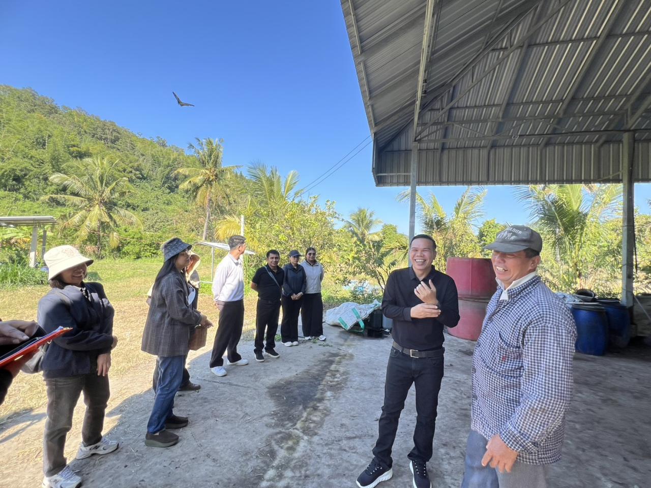 ภาพประกอบที่ 1