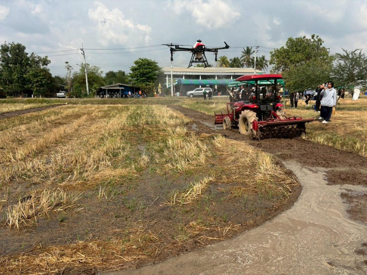 ภาพประกอบที่ 4