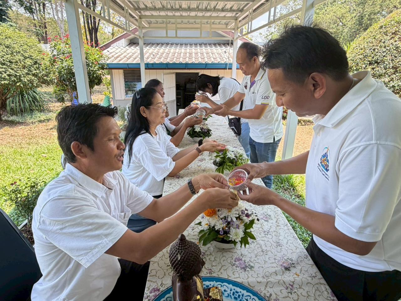 ภาพประกอบที่ 11