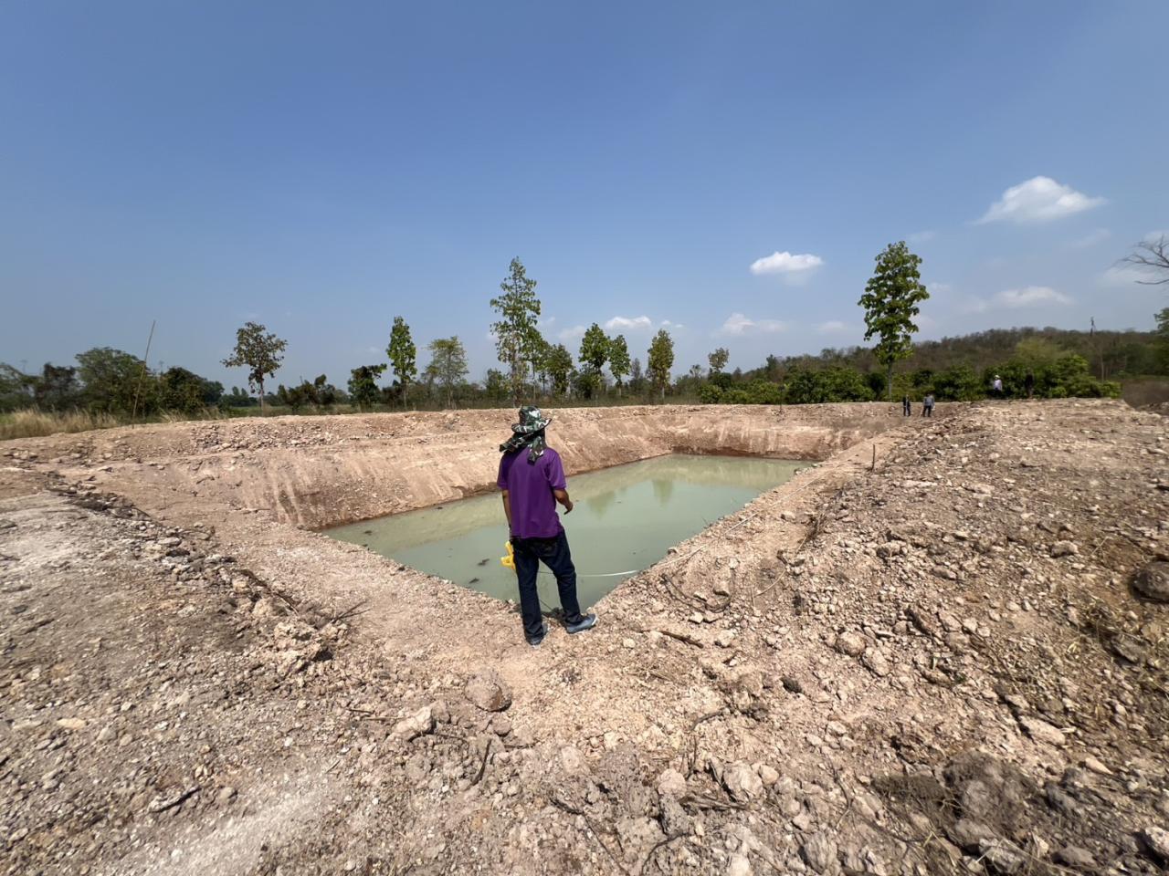 ภาพประกอบที่ 24