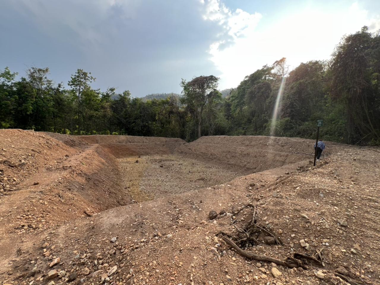 ภาพประกอบที่ 21