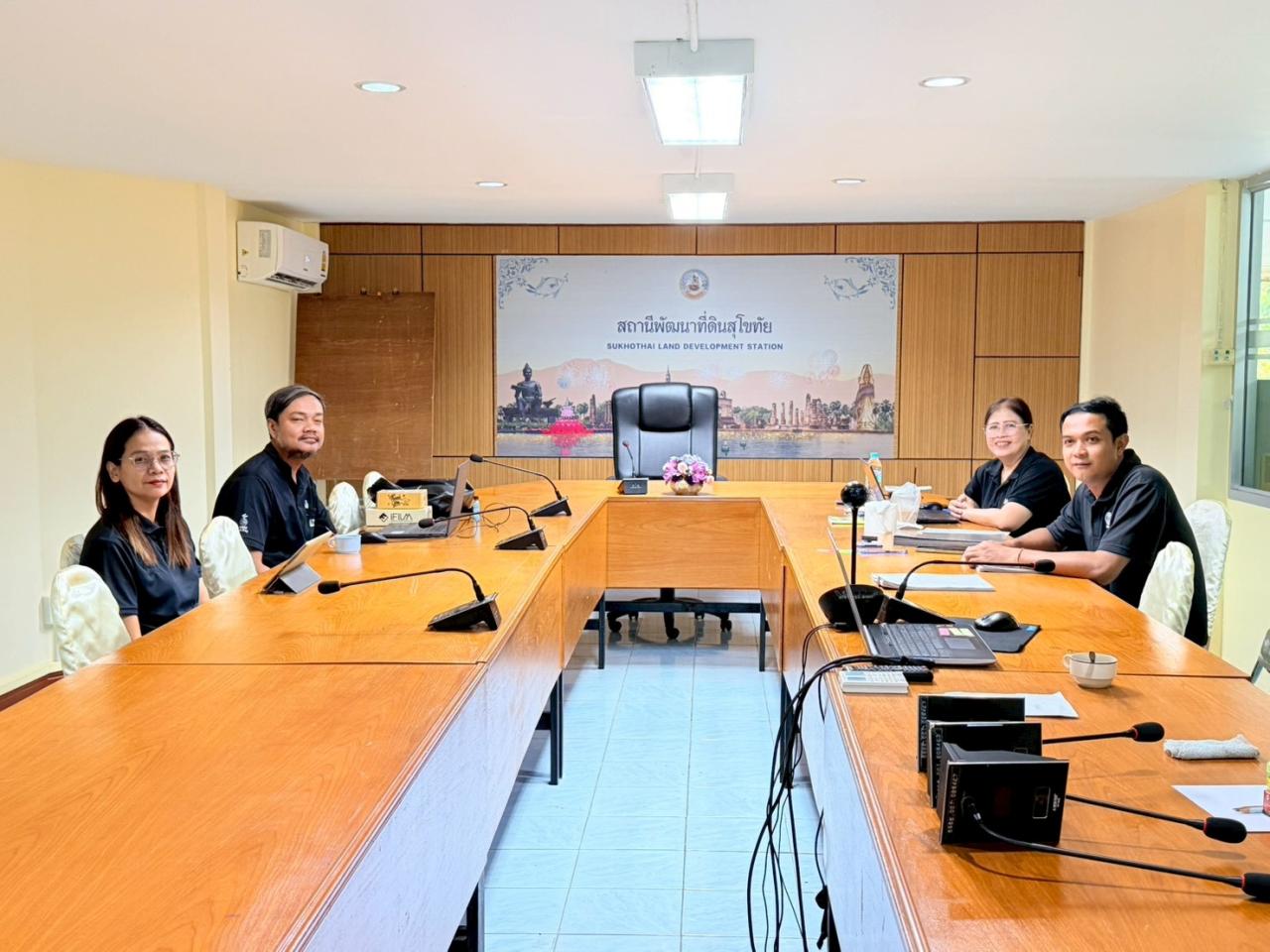 ภาพประกอบที่ 0