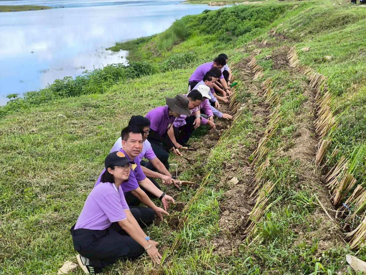 ภาพประกอบที่ 9
