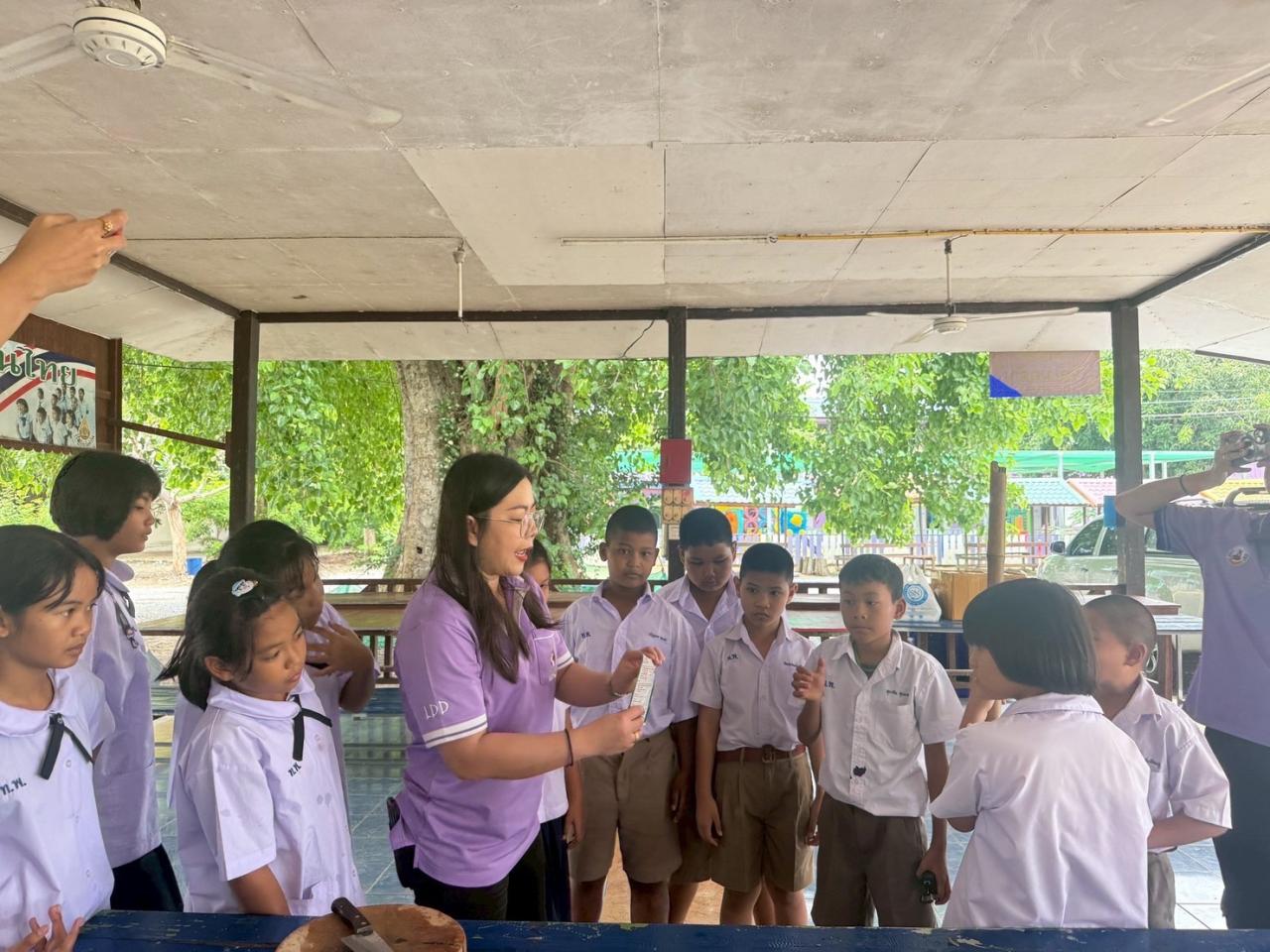 ภาพประกอบที่ 1