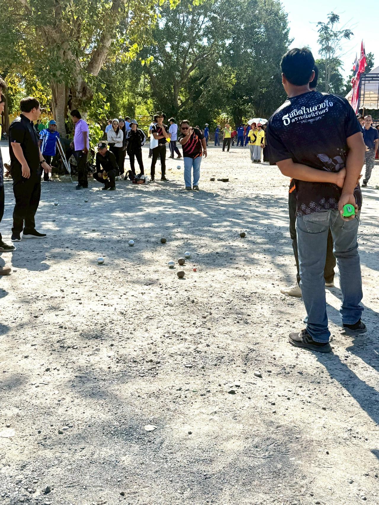 ภาพประกอบที่ 16