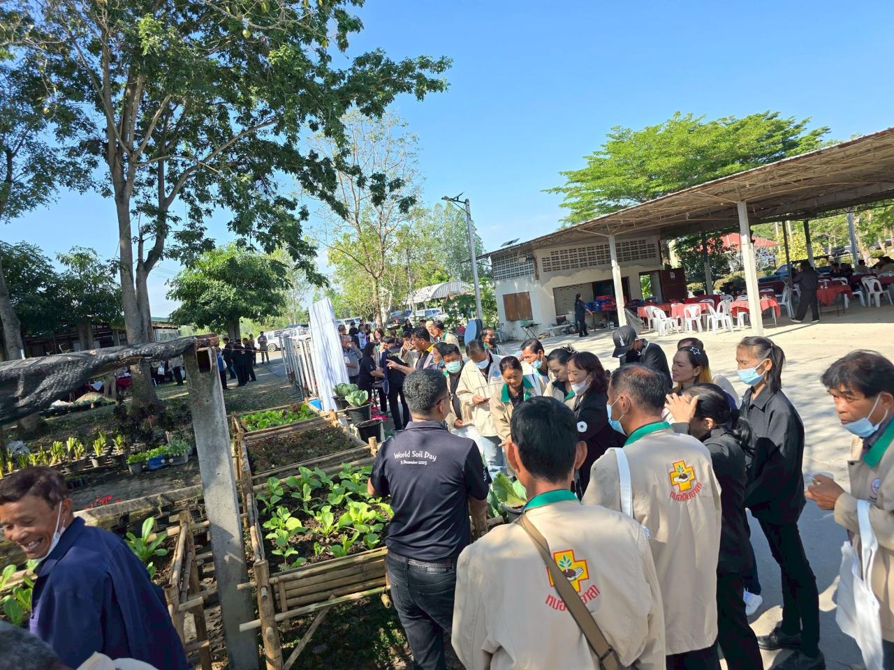 ภาพประกอบที่ 12