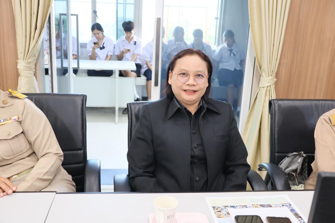 ภาพประกอบที่ 1