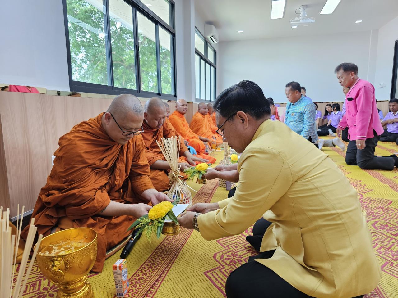 ภาพประกอบที่ 4