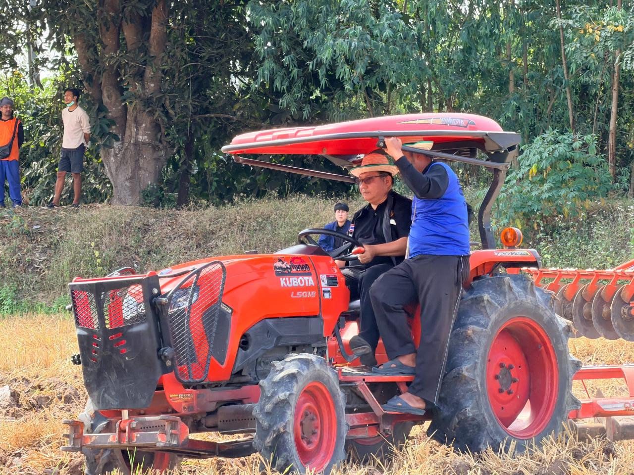 ภาพประกอบที่ 8