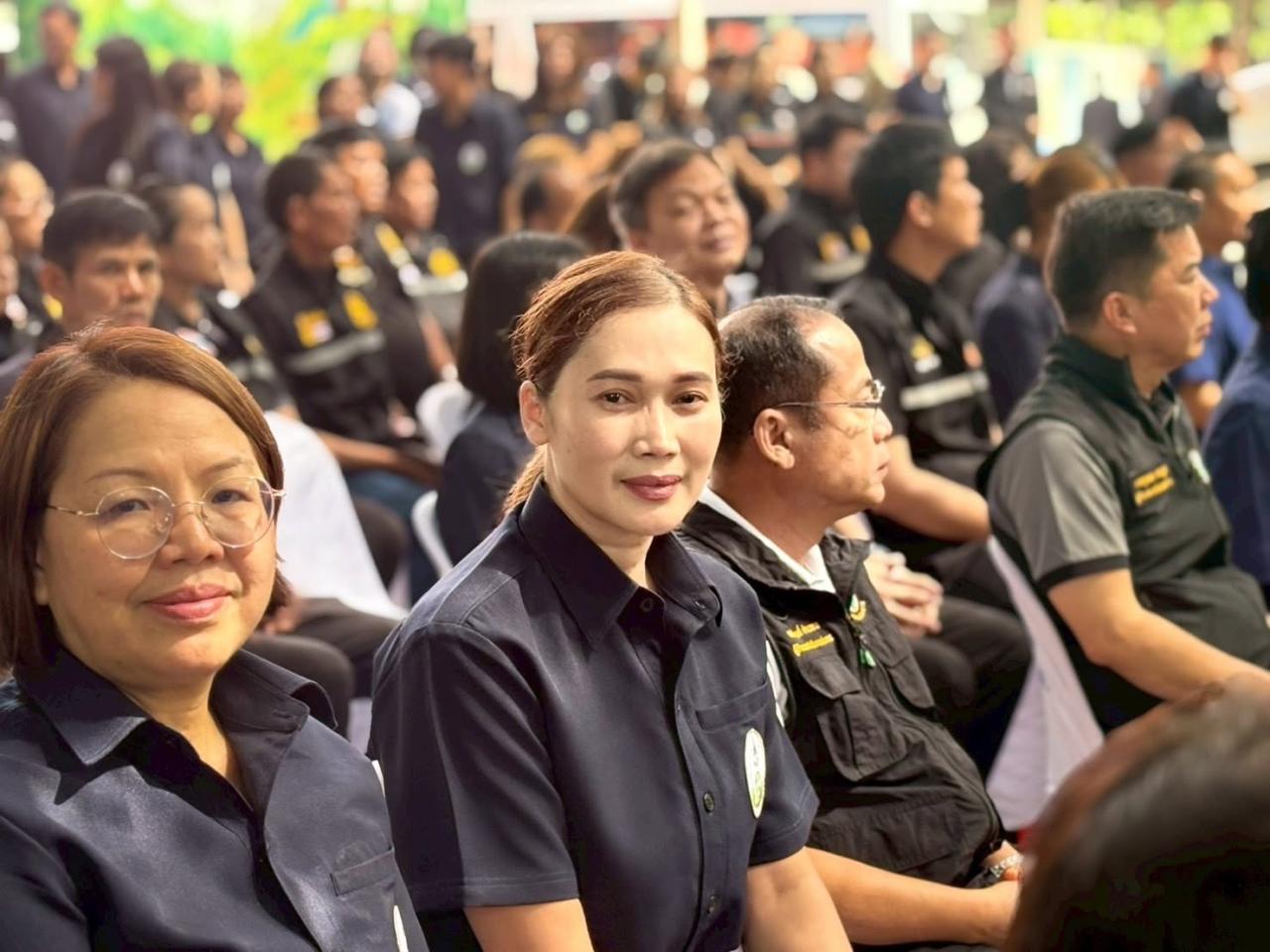 ภาพประกอบที่ 16