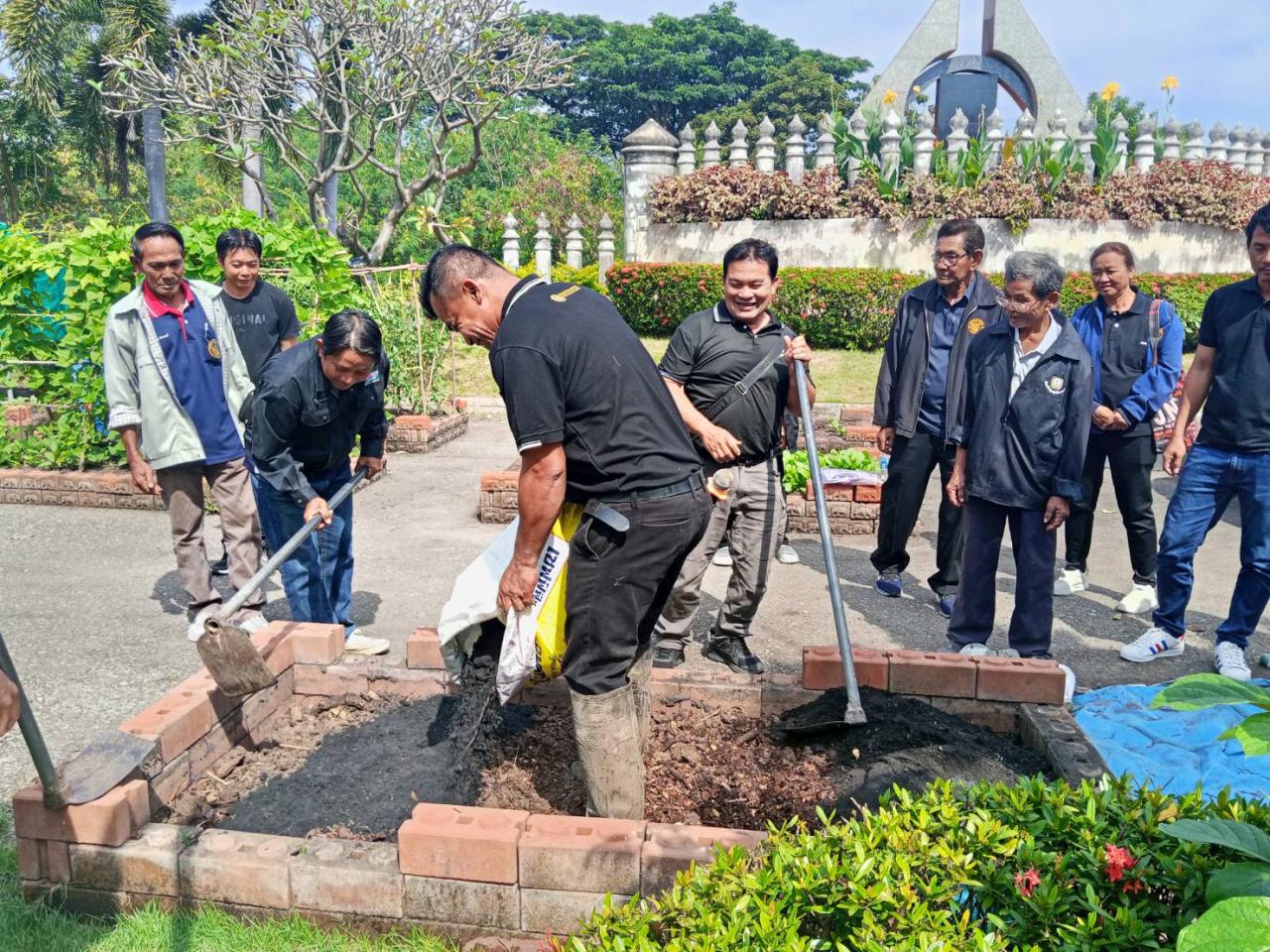ภาพประกอบที่ 5