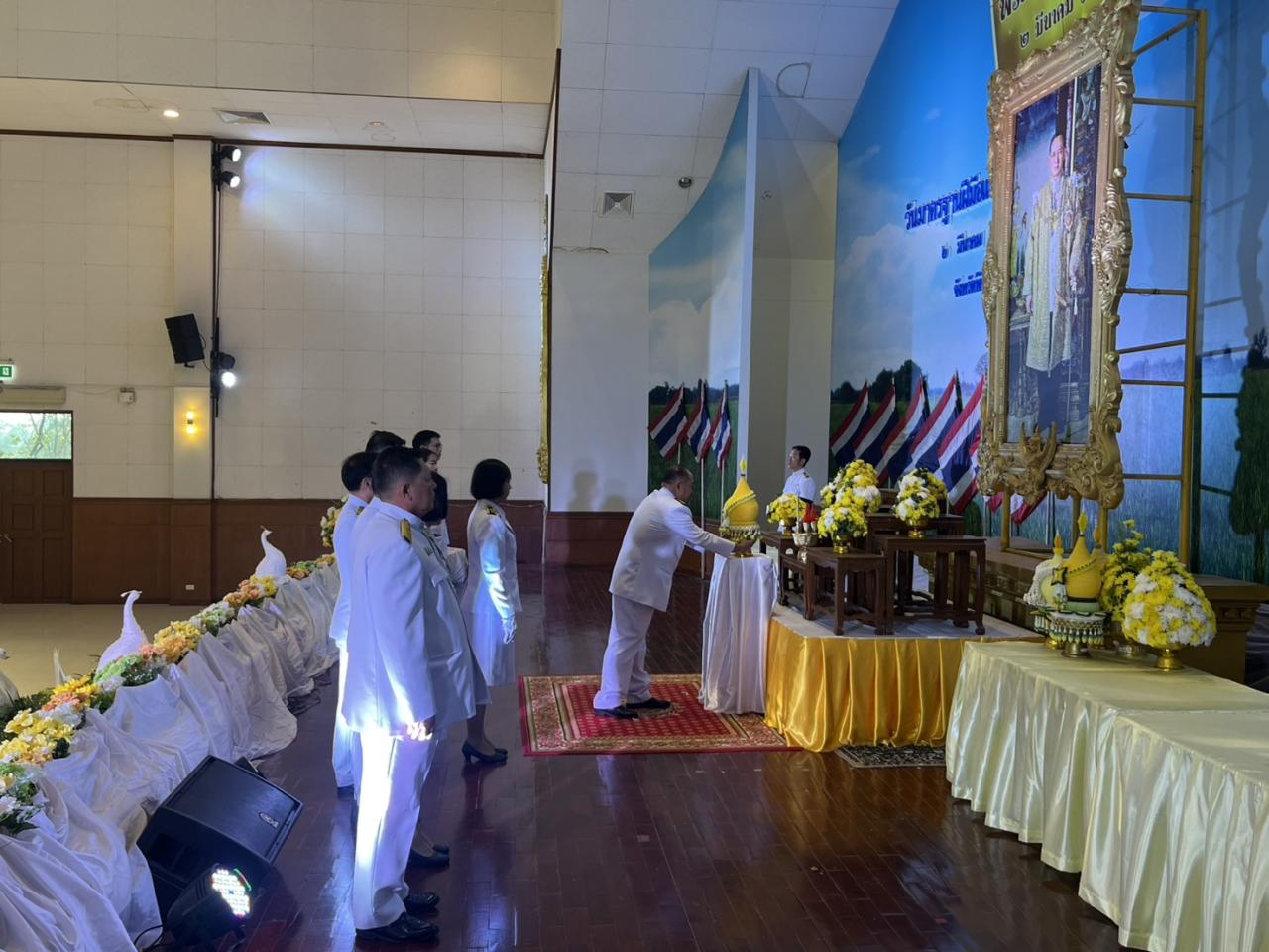 ภาพประกอบที่ 0