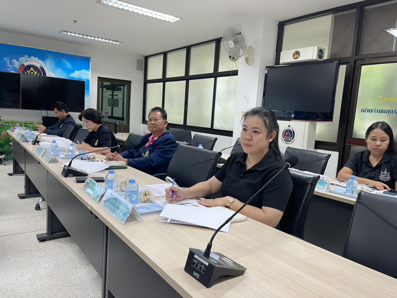 ภาพประกอบที่ 1