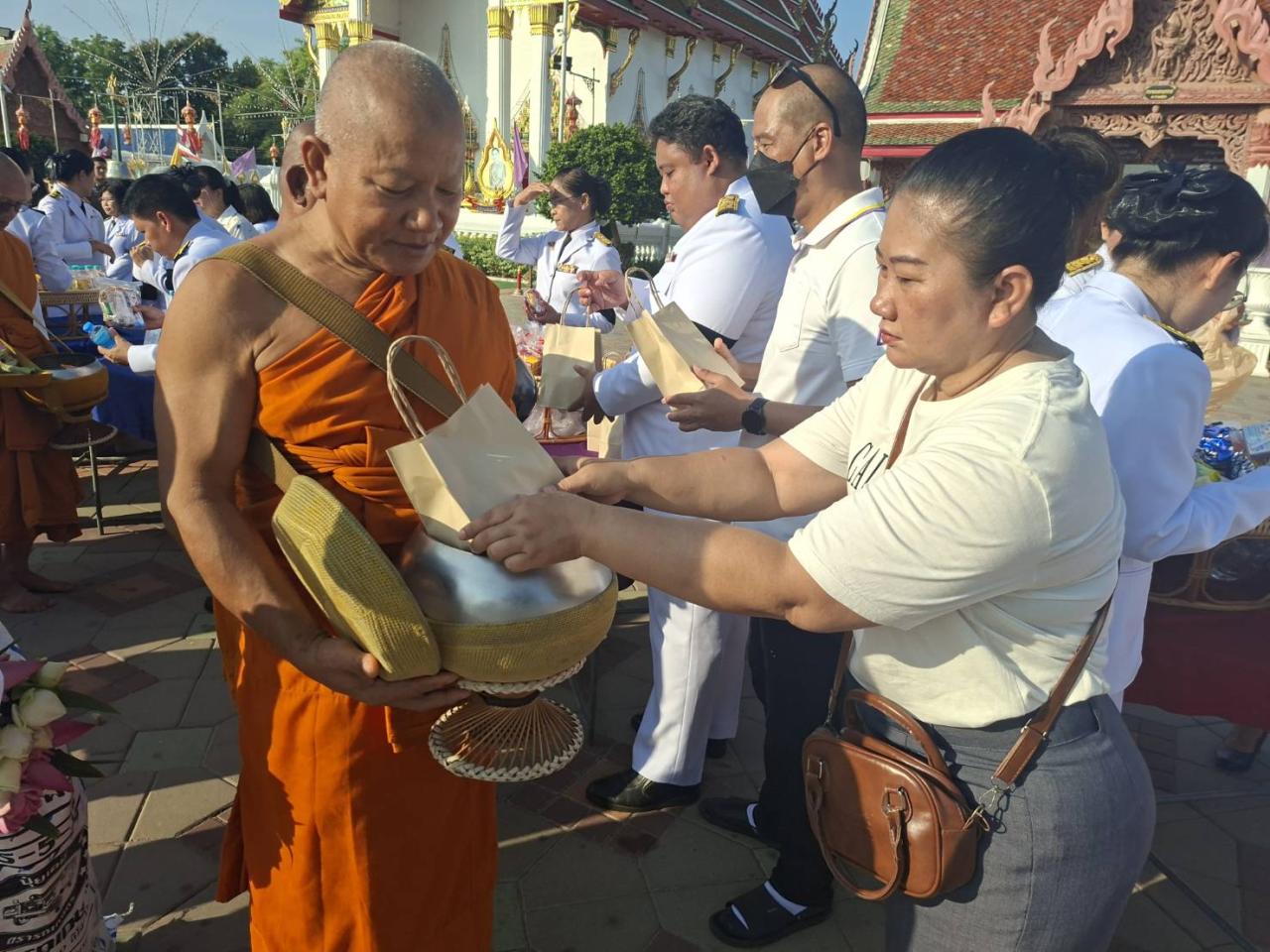 ภาพประกอบที่ 4