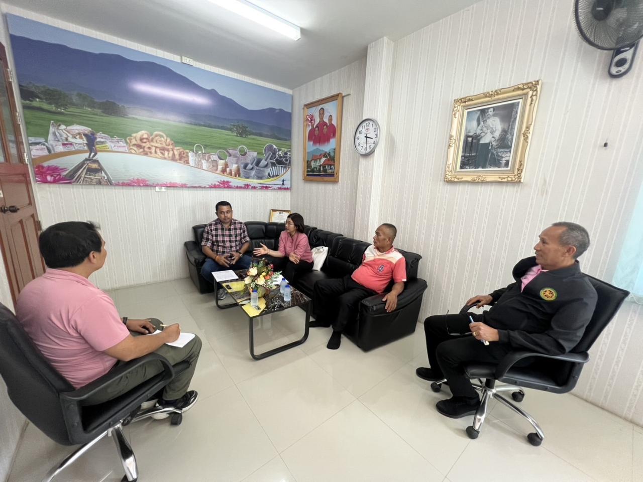 ภาพประกอบที่ 0