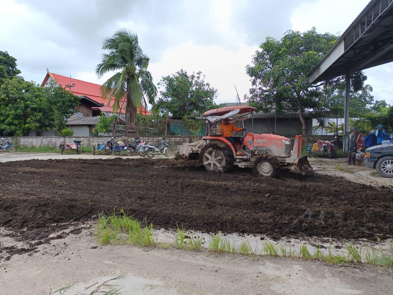 ภาพประกอบที่ 10