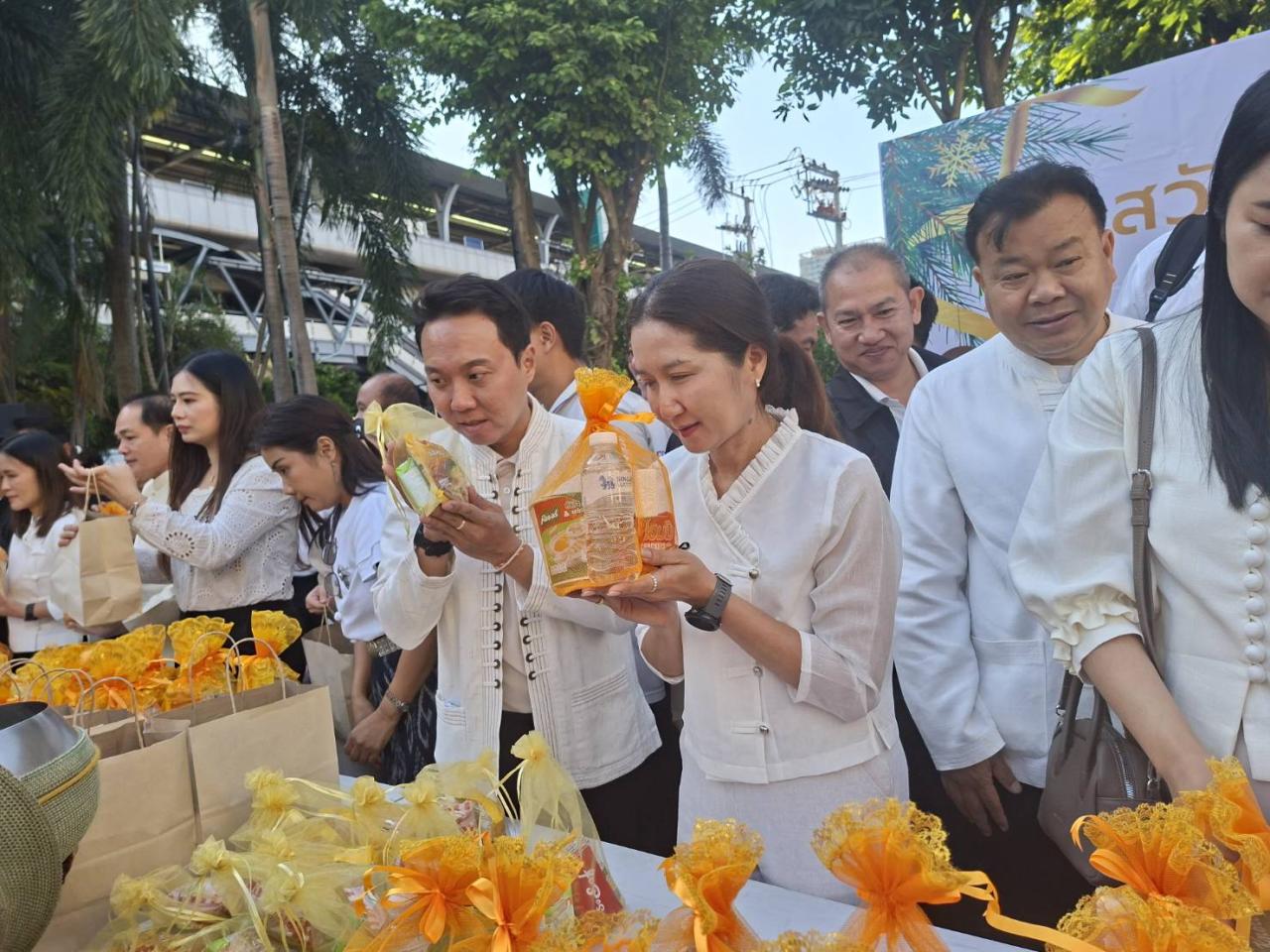 ภาพประกอบที่ 0