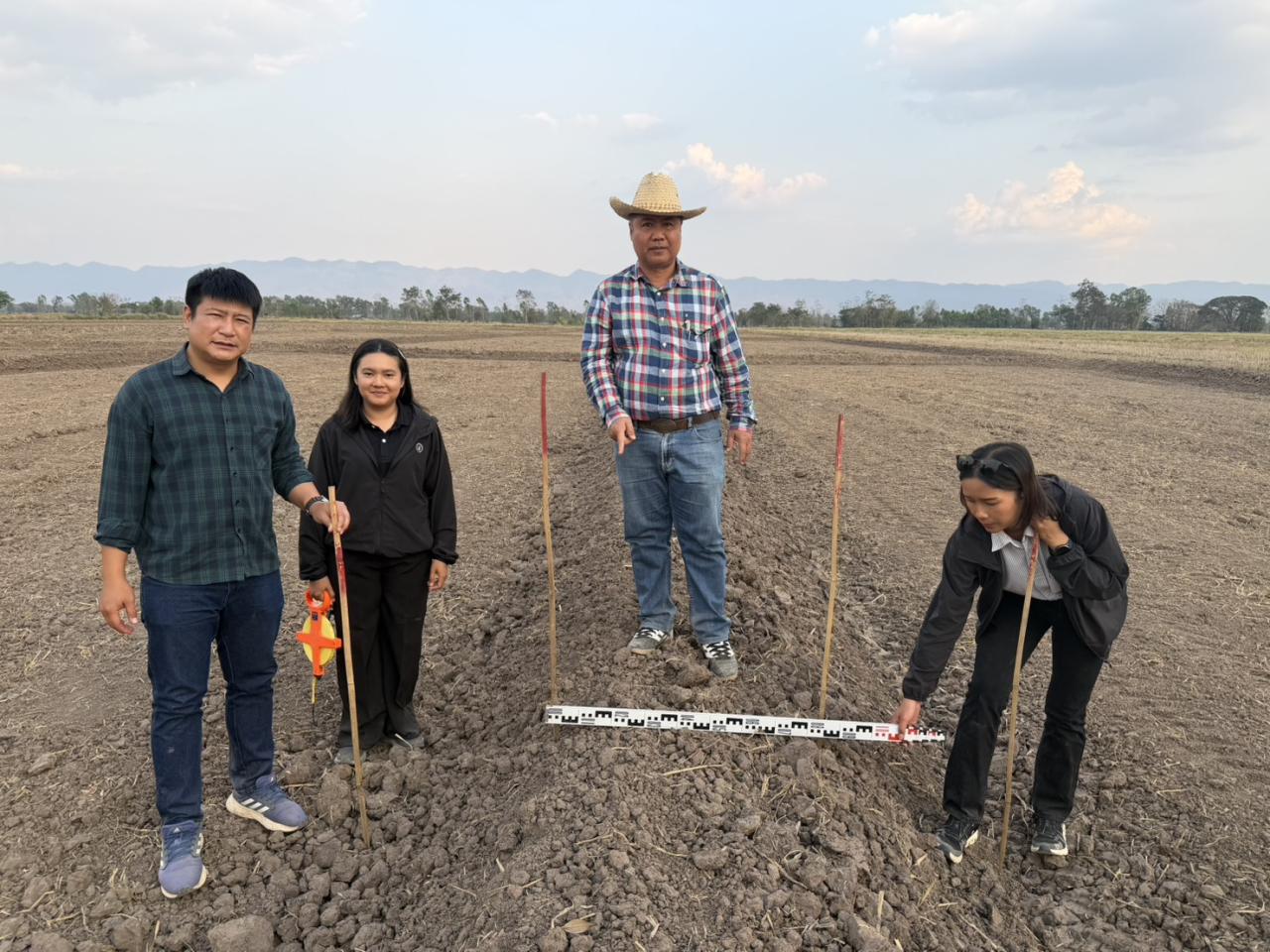 ภาพประกอบที่ 4