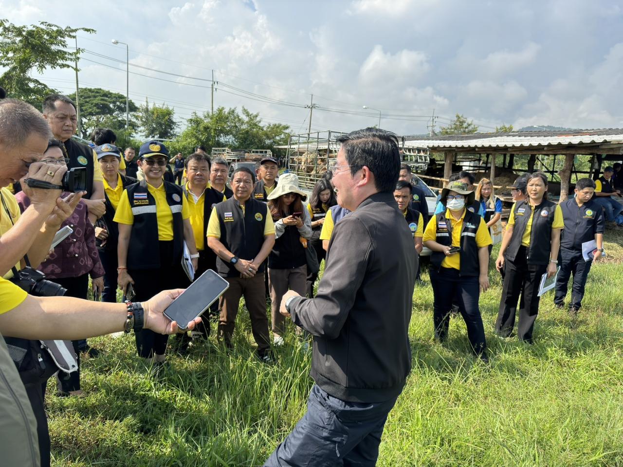 ภาพประกอบที่ 2