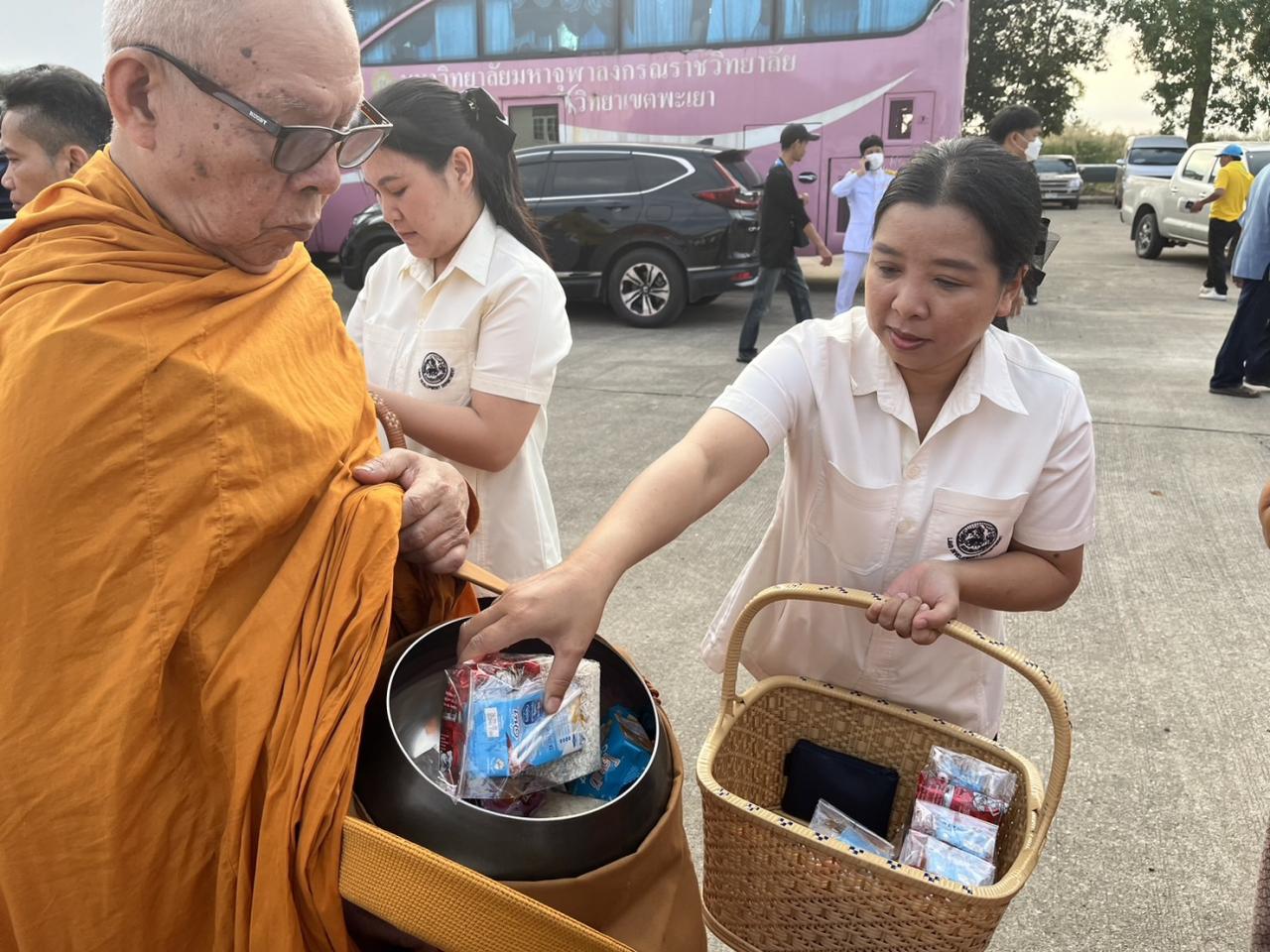 ภาพประกอบที่ 1