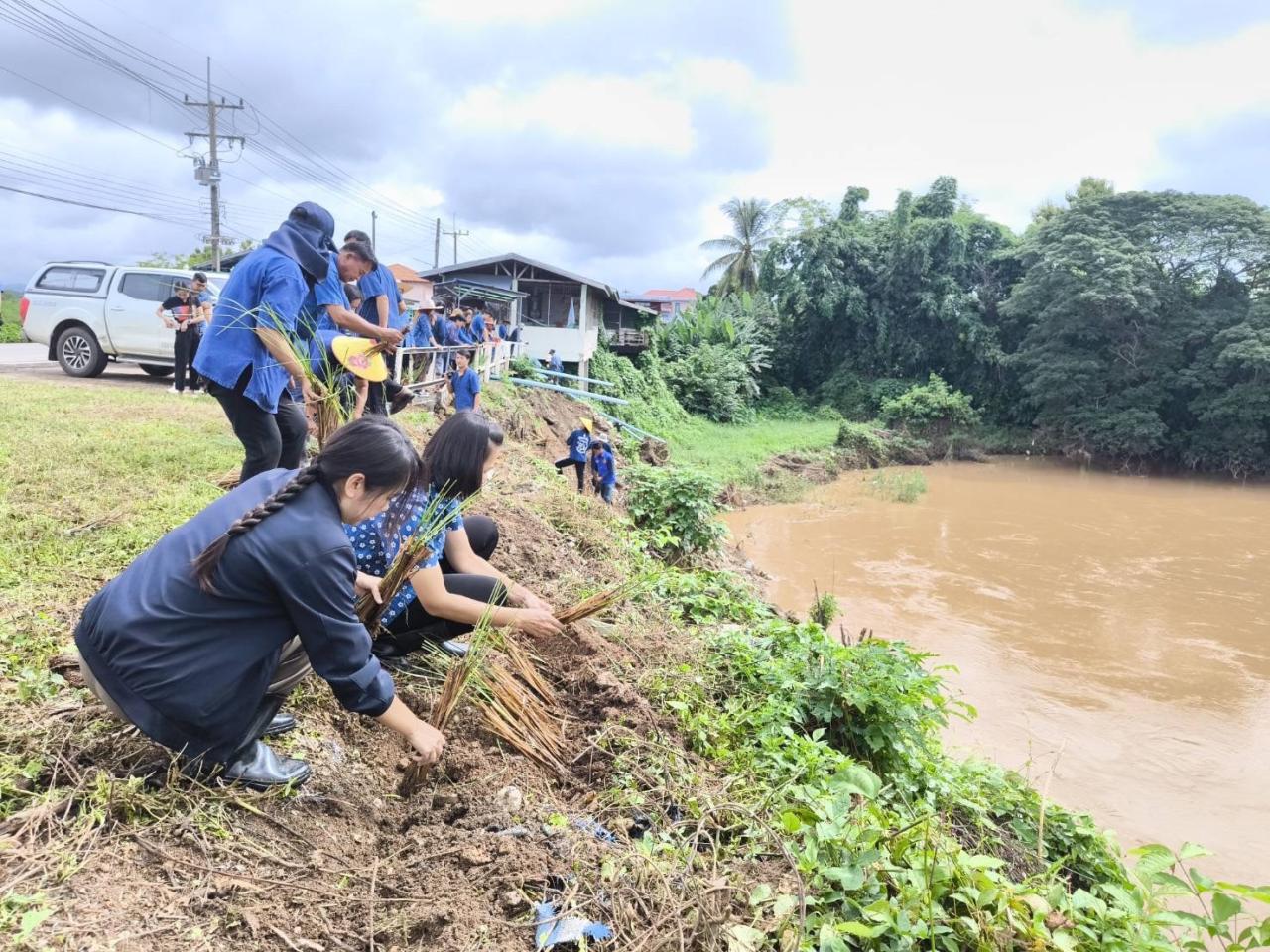 ภาพประกอบที่ 6