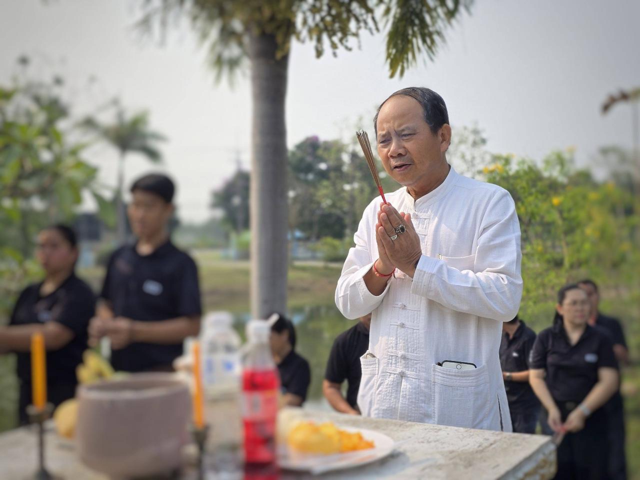 ภาพประกอบที่ 0