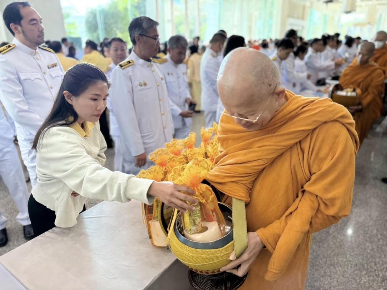 ภาพประกอบที่ 11