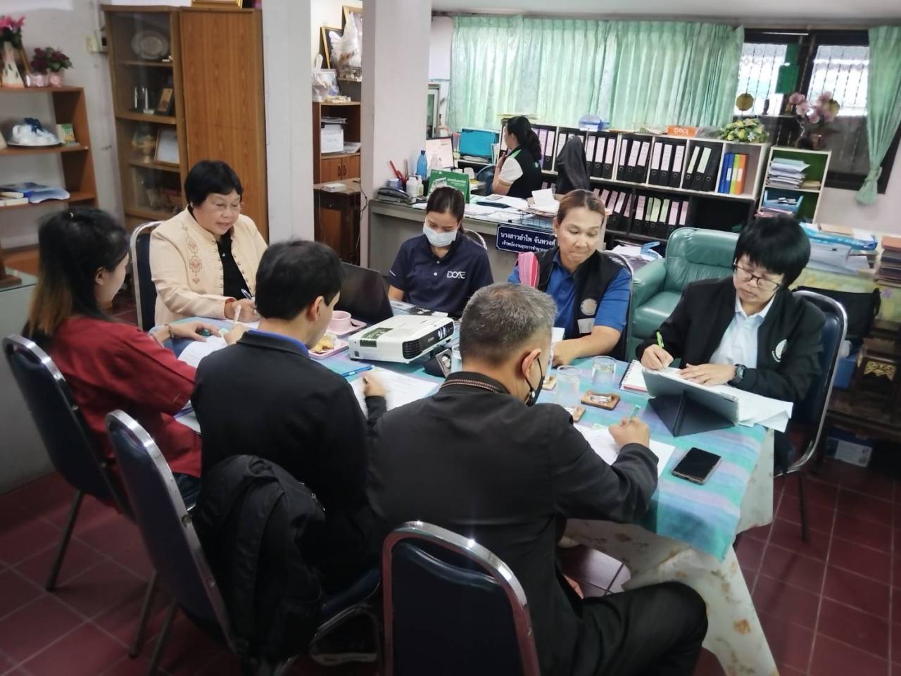 ภาพประกอบที่ 1